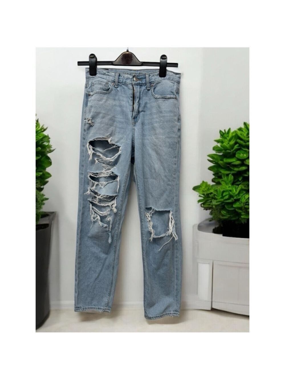 American Eagle Mom Straight Jeans Blue Size 2